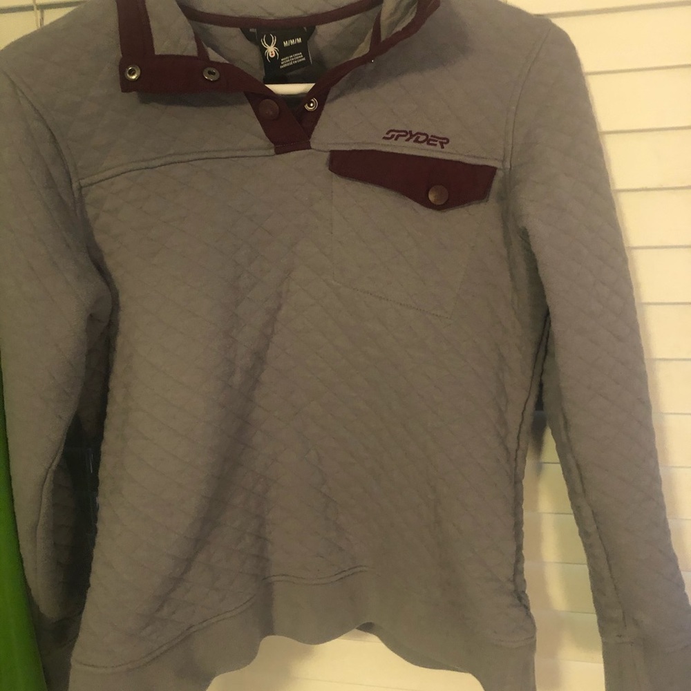 Spider quilted pullover